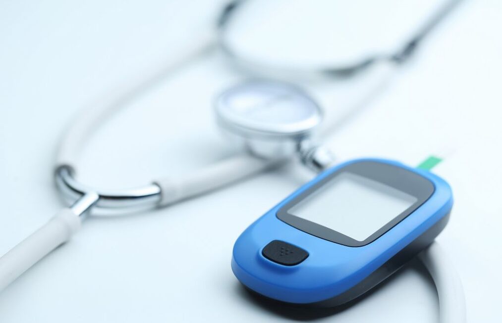 Glukometer pomôže určiť hladinu glukózy v krvi, pričom riadi priebeh diabetes mellitus